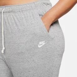 Plus Size Nike Sportswear Gym Vintage Capris -Nike Clothing store 5155505 ALT3