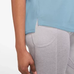 Women's Nike Swoosh Run Running Tee 15 Women's Nike Swoosh Run Running Tee -Nike Clothing store 5291344 ALT2