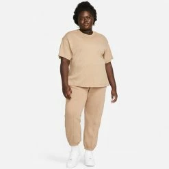 Plus Size Nike Sportswear Essential Oversized Tee -Nike Clothing store 5580979 ALT2