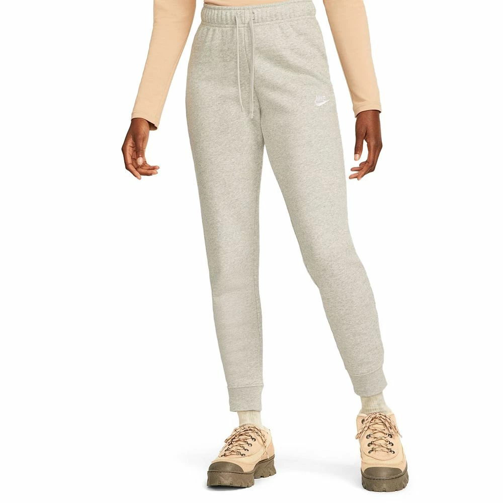 Women's Nike Sportswear Club Fleece Midrise Pants 7 Women's Nike Sportswear Club Fleece Midrise Pants - Image 7
