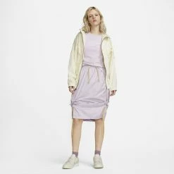 Women's Nike Sportswear Icon Clash Tee -Nike Clothing store 5584177 ALT4