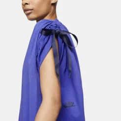 Women's Nike Sportswear Dance Tee 7 Women's Nike Sportswear Dance Tee -Nike Clothing store 5584485 ALT3