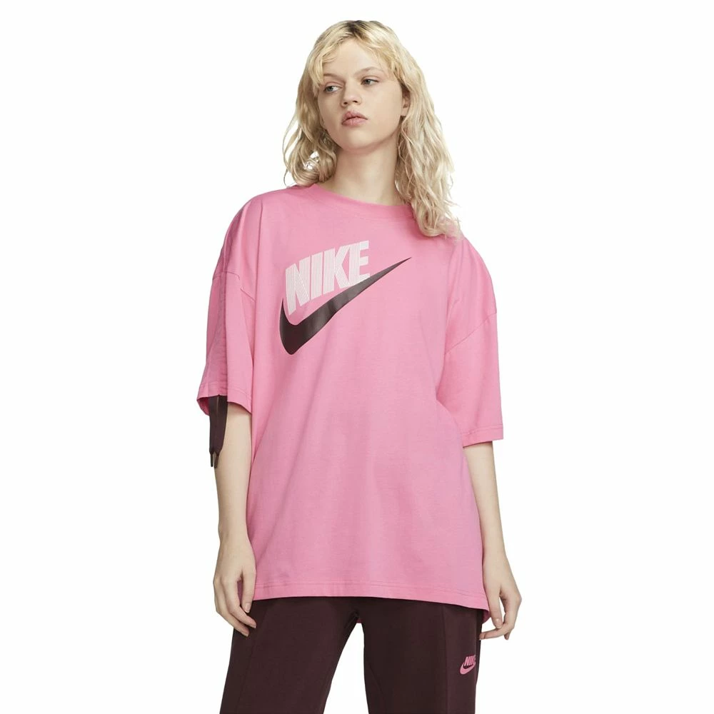 Women's Nike Sportswear Dance Tee 1 Women's Nike Sportswear Dance Tee